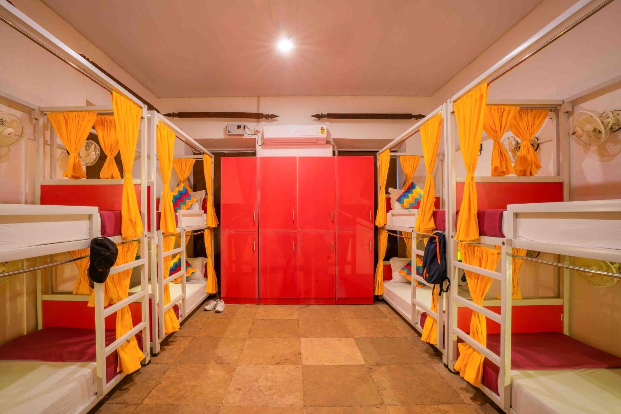 Gostops Lite * Calangute
